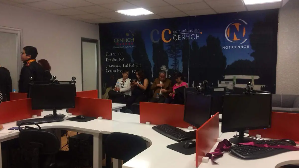 comunicación CENHCH