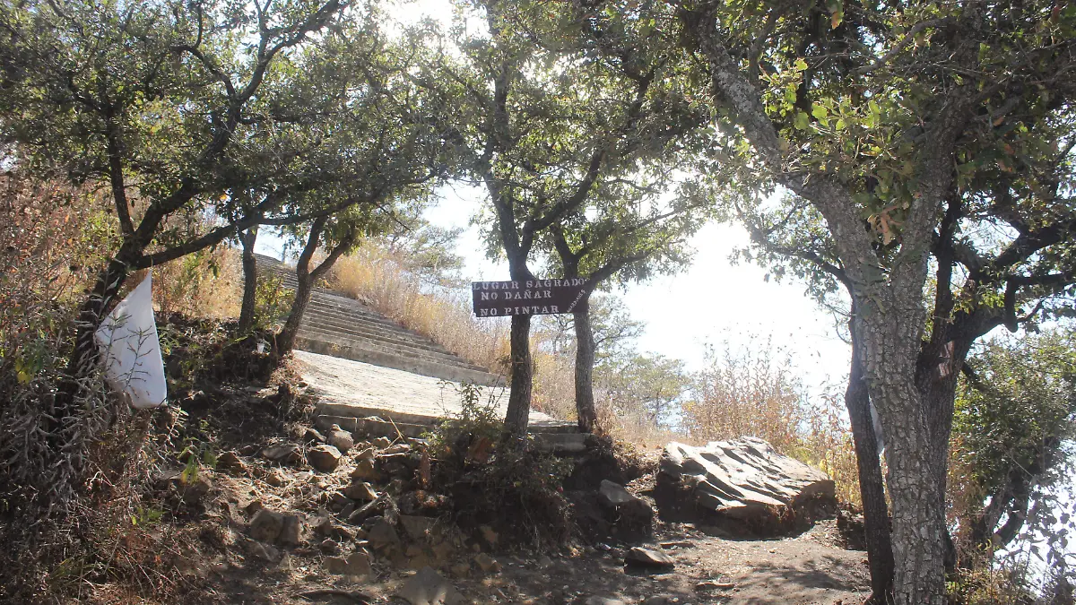 Cerro del Teotón, un recinto arqueológico 