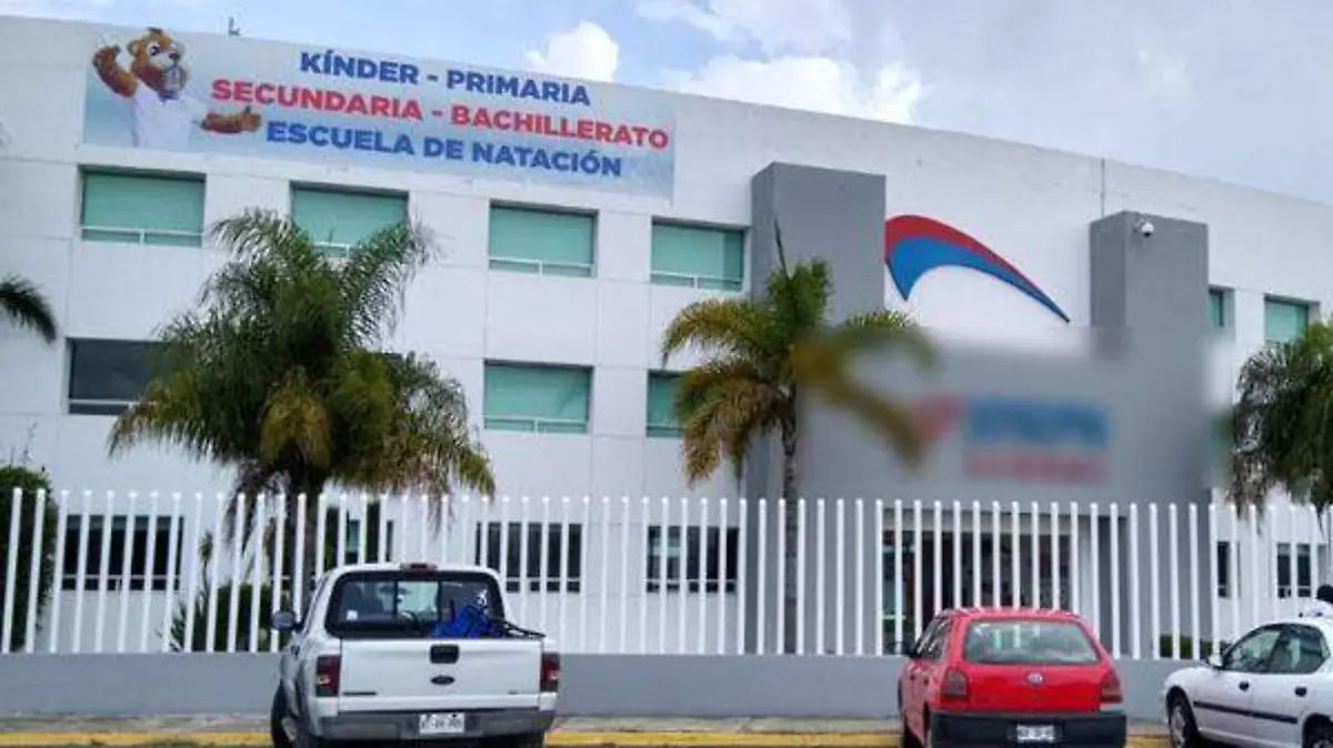 escuela SAINT JOSEPH SCHOOL