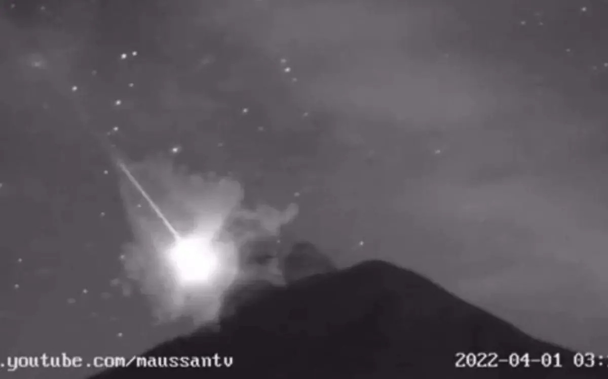 Volcan Popocatépetl bólido