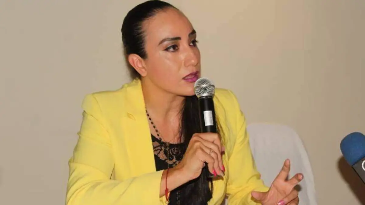 Aurora Sierra, diputada electa del PAN, fue aprehendida y posteriormente liberada