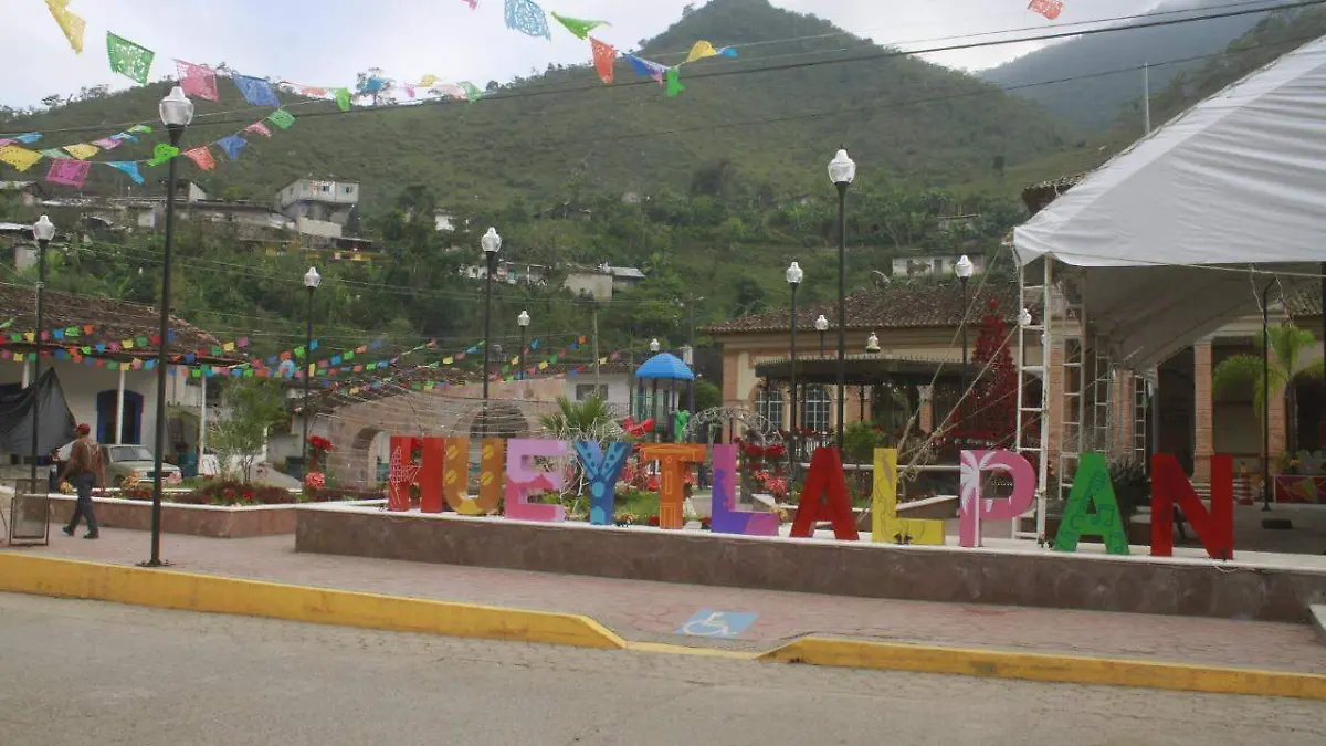 Hueytlalpan, zócalo de este municipio de Puebla