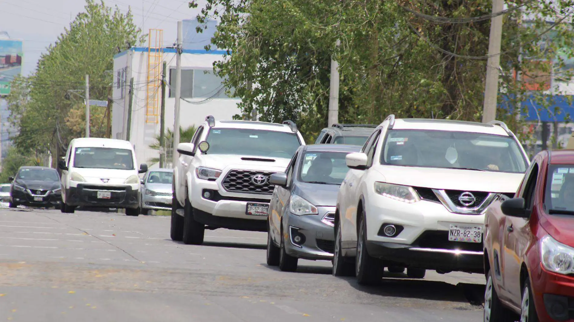 En vía Atlixcáyotl los autos llegan a correr hasta 150 km/h las laterales 