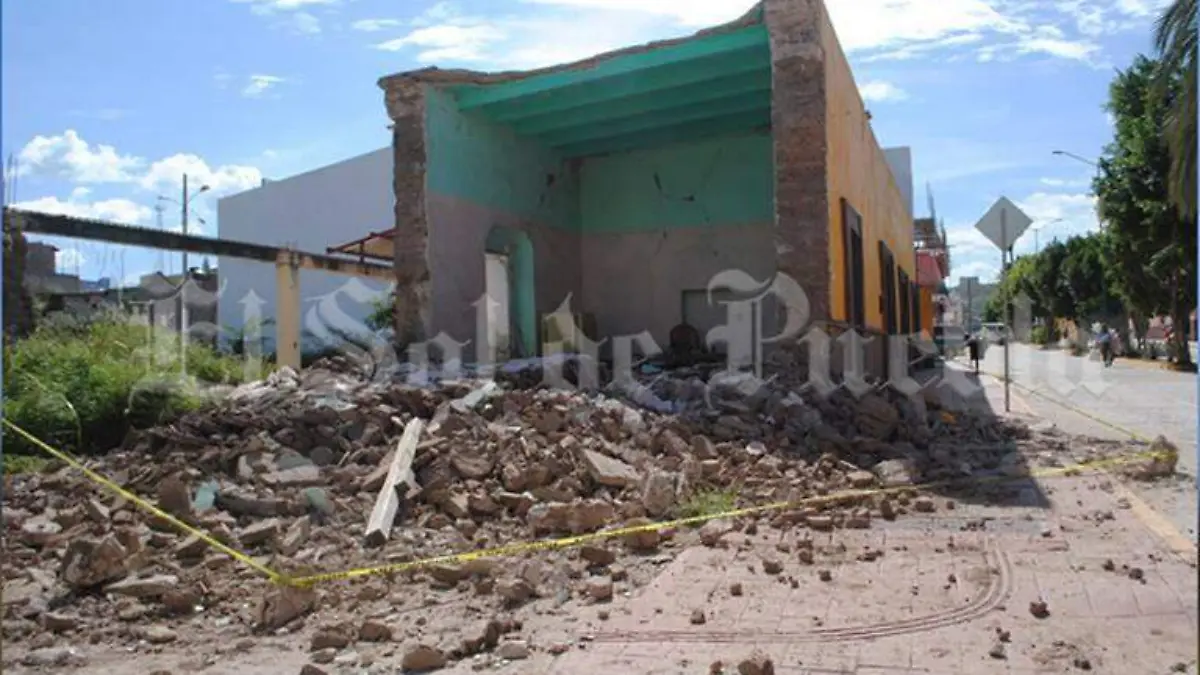 Terremoto Puebla 200917   ACATLAN 02 (1)