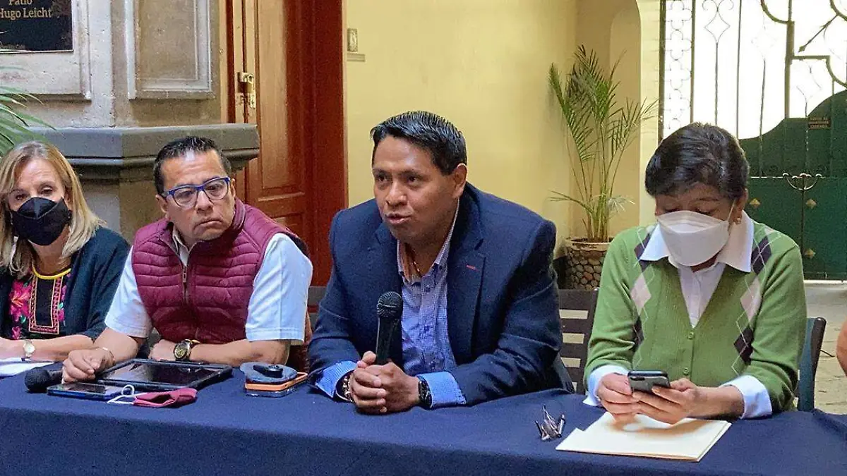 Los regidores de la bancada de Morena en el Ayuntamiento de Puebla, se pronunciaron en contra de la instalación de parquímetros en el Centro Histórico