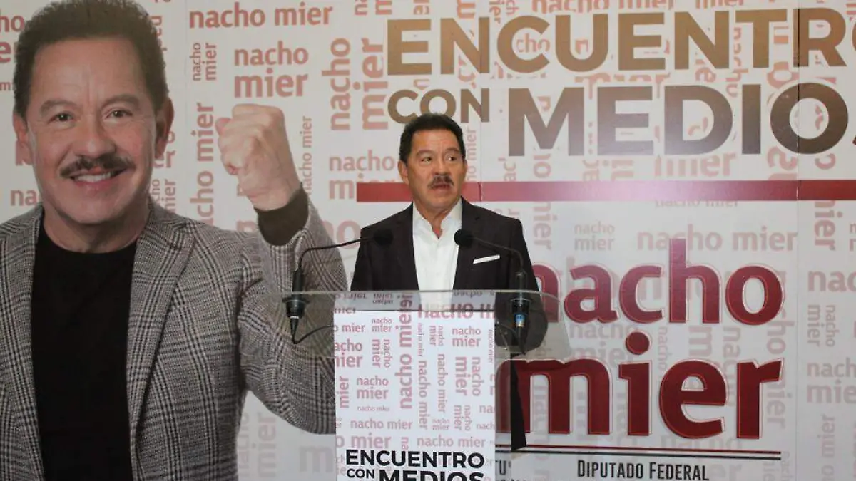 Mier Velazco descarta tener favoritismo para ser aspirante a la gubernatura de Puebla