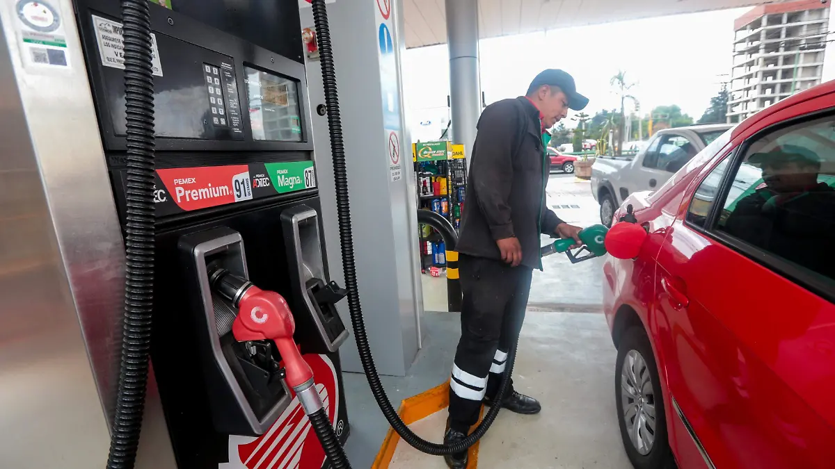 Gasolina gasolinera cuartoscuro_748711_impreso