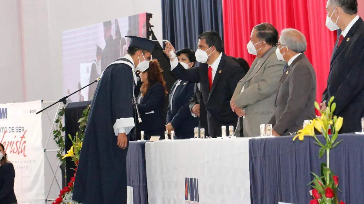 Se gradúa Generación 2022 de Prepas UMAD