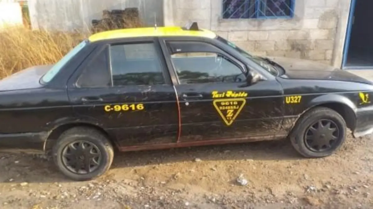 ASALTO TAXI AMOZOC