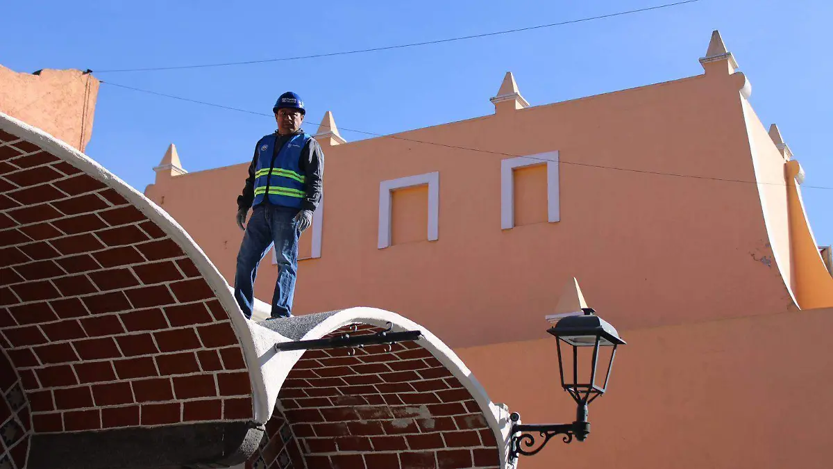 trabajos de mantenimiento en EL Parian y Barrio del Artista