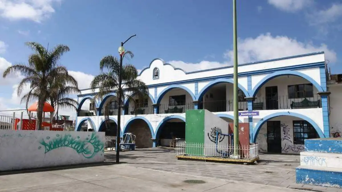 Alcalde dispuesto a analizar conversión de Totimehuacan y Canoa en municipios