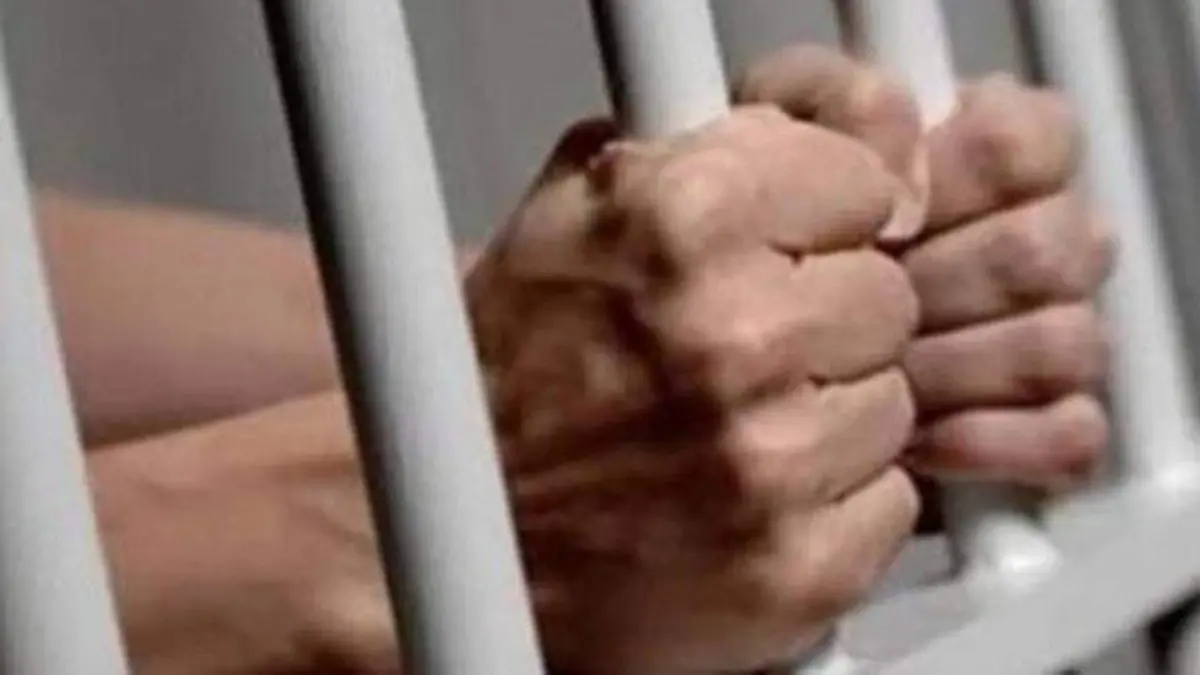 Elementos de la Policía Estatal Custodio utilizaron en 2019 perros de servicio para olfatear los genitales de una persona privada de su libertad en el penal de Tepexi