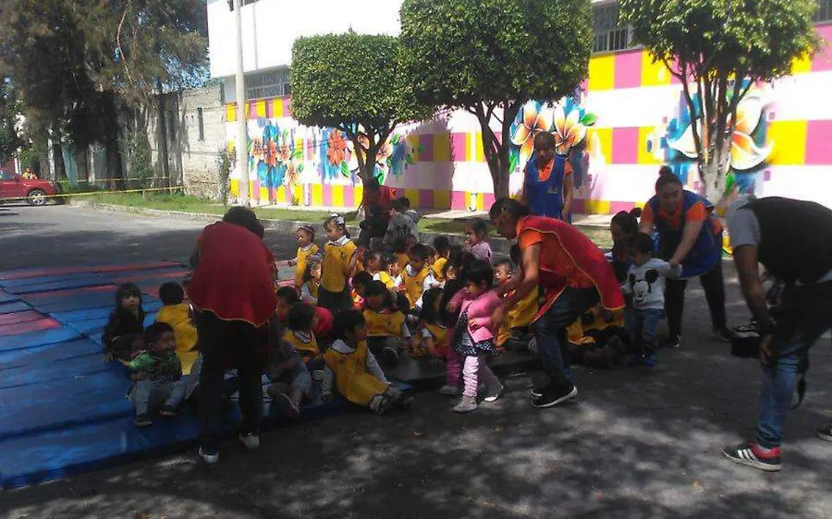 simulacro en guarderia