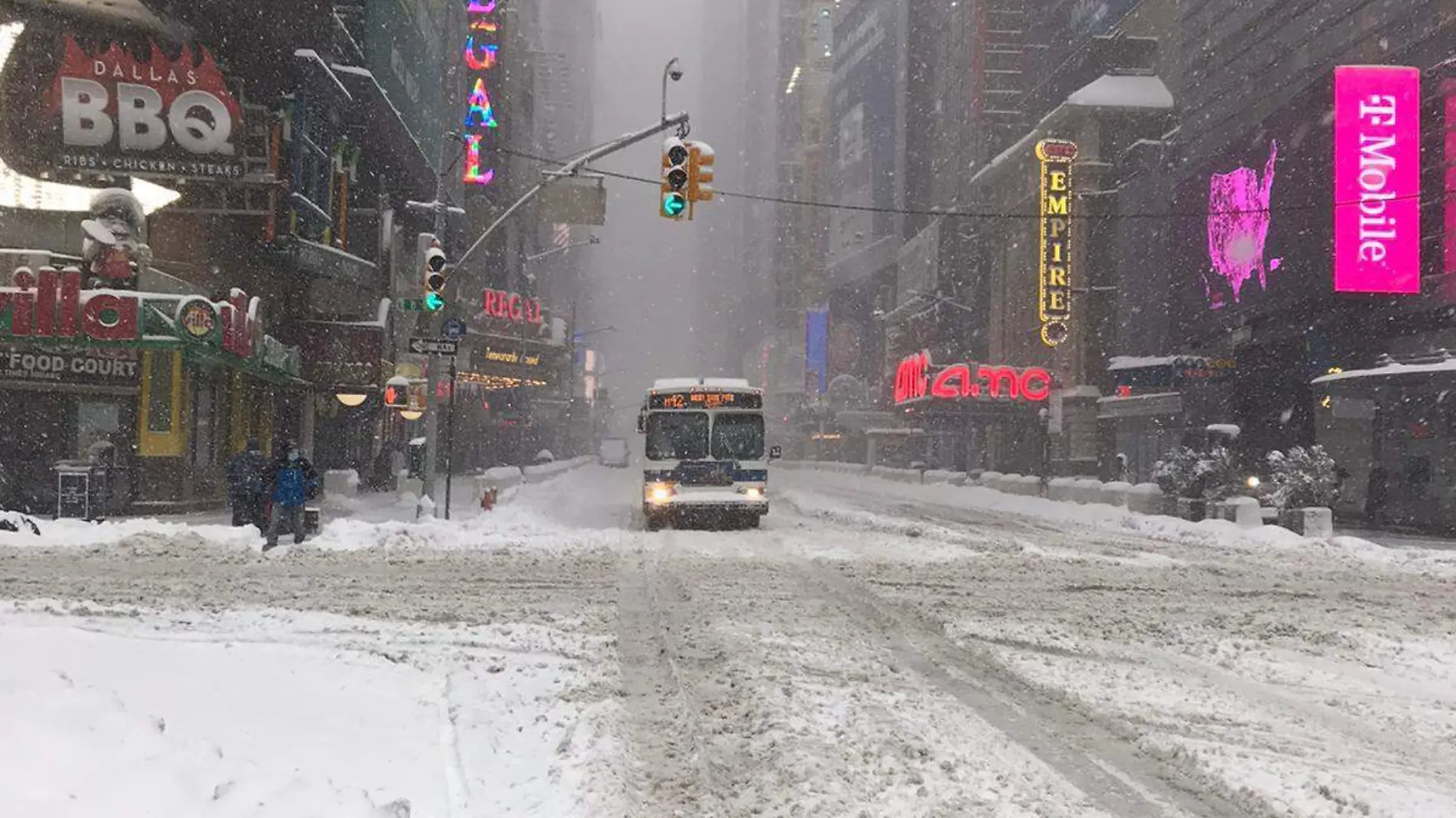 Migrantes poblanos enfrentan una de las peores tormentas invernales en Estados Unidos