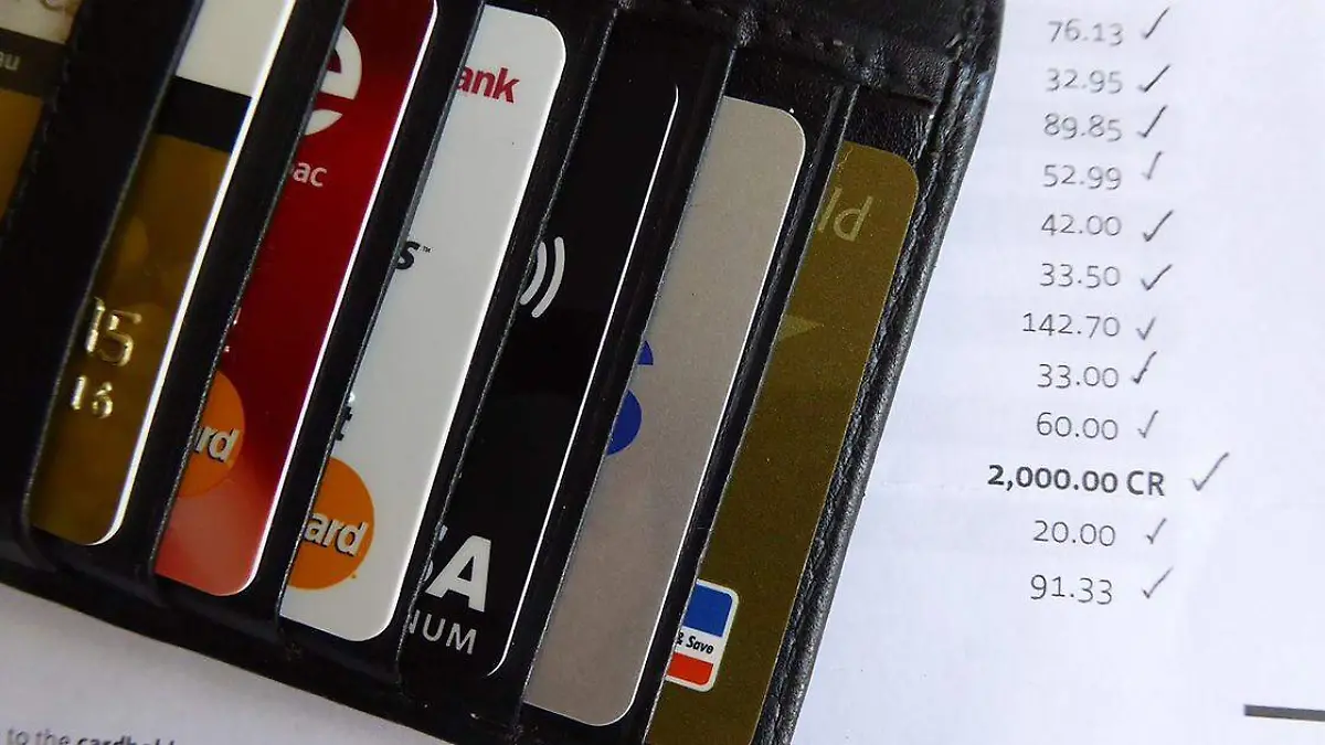 Muchas personas cuentan con todo el recurso con el que disponen dentro de cuentas bancarias, por lo que un embargo significaría la bancarota
