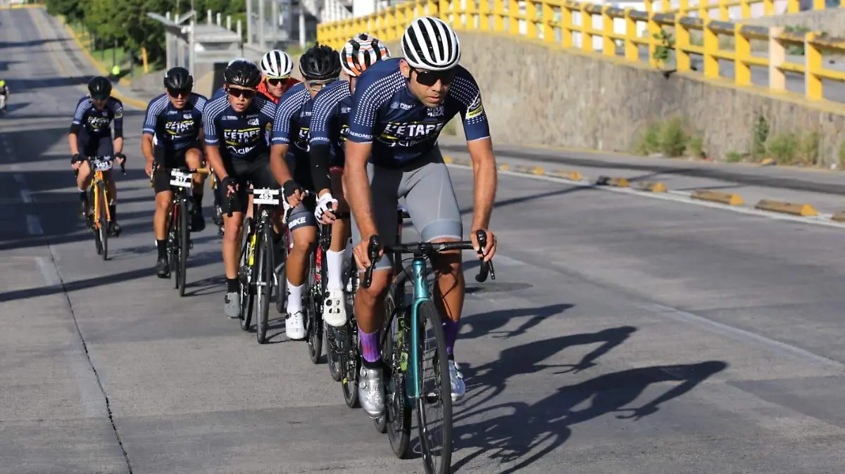 Ciclistas de todas las edades y de México aprovecharon para correr