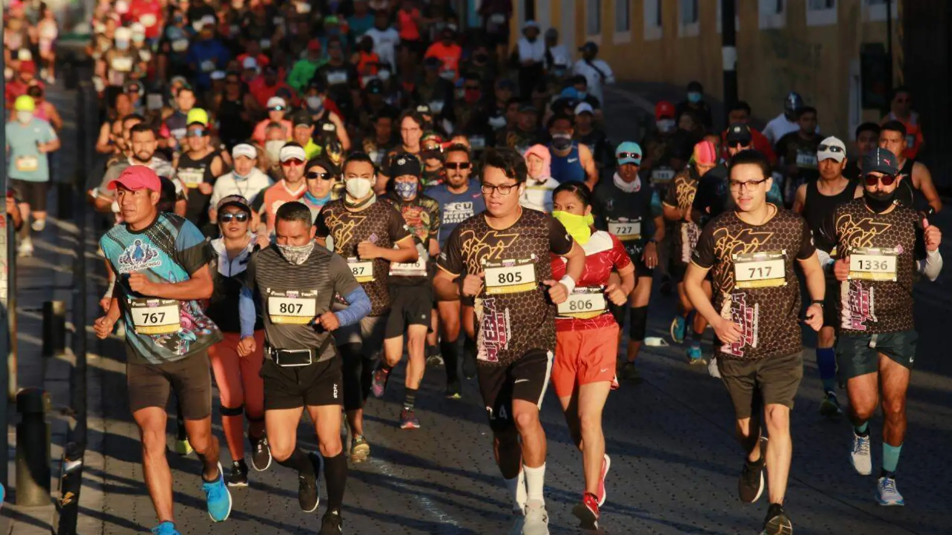 Puntuales arranca el Maratón de Puebla