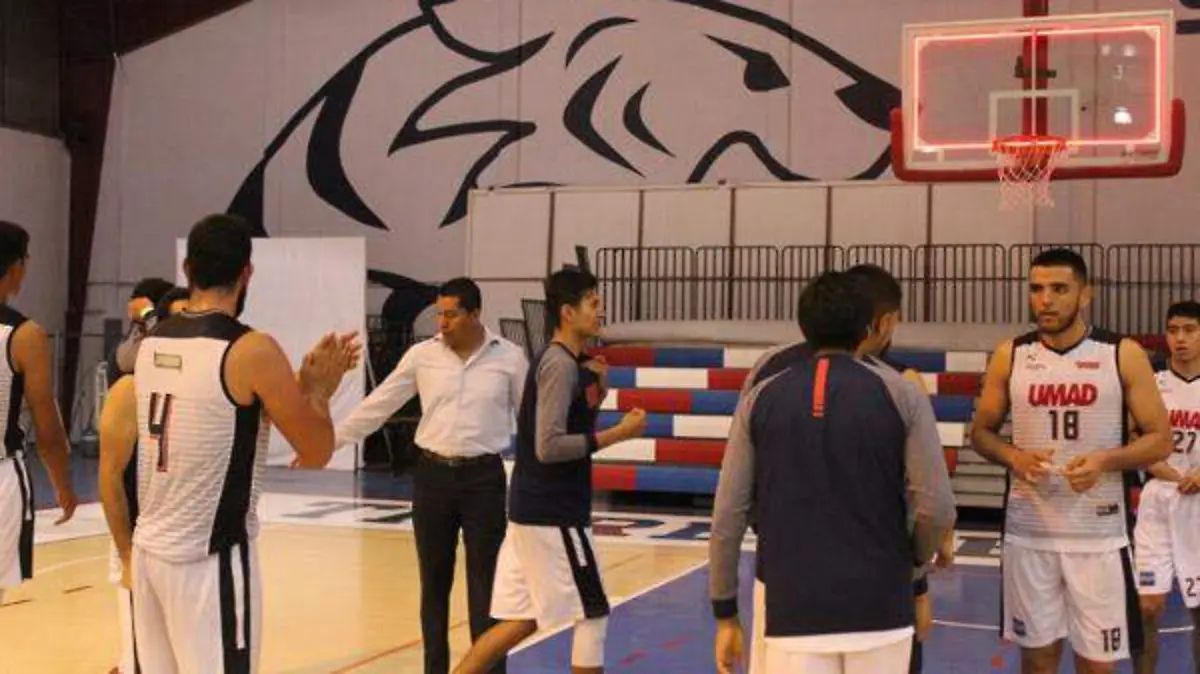 EL GIMNASIO30pbn