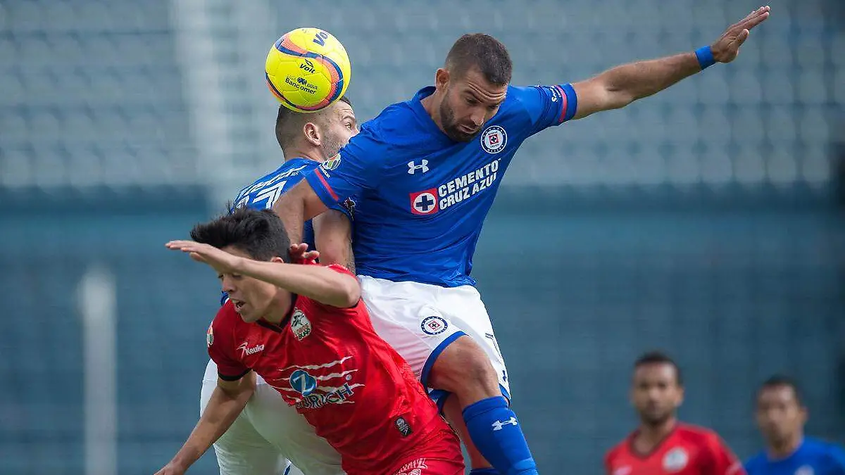 Los universitarios 50p color