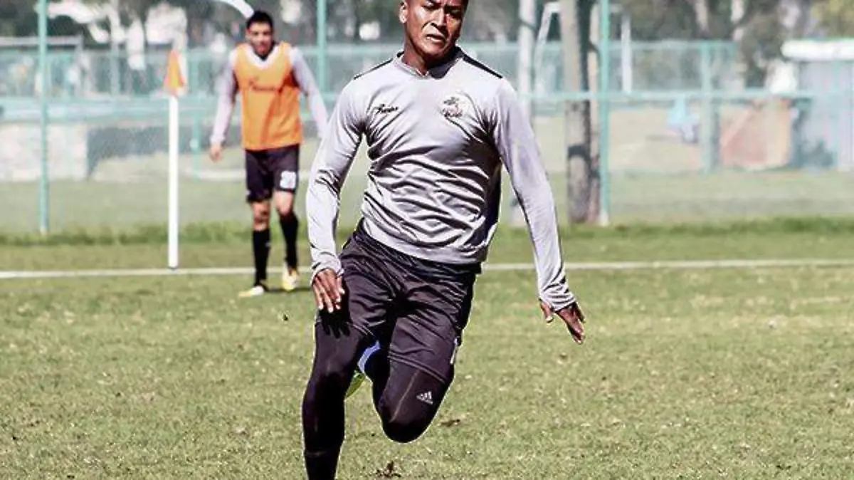 Pedro Aquino Peru