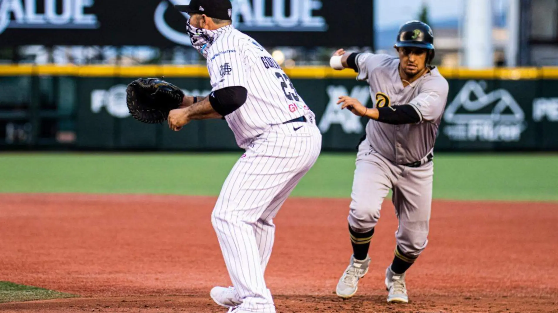 Pericos-vs-Mariachis-J1-2-2021-12