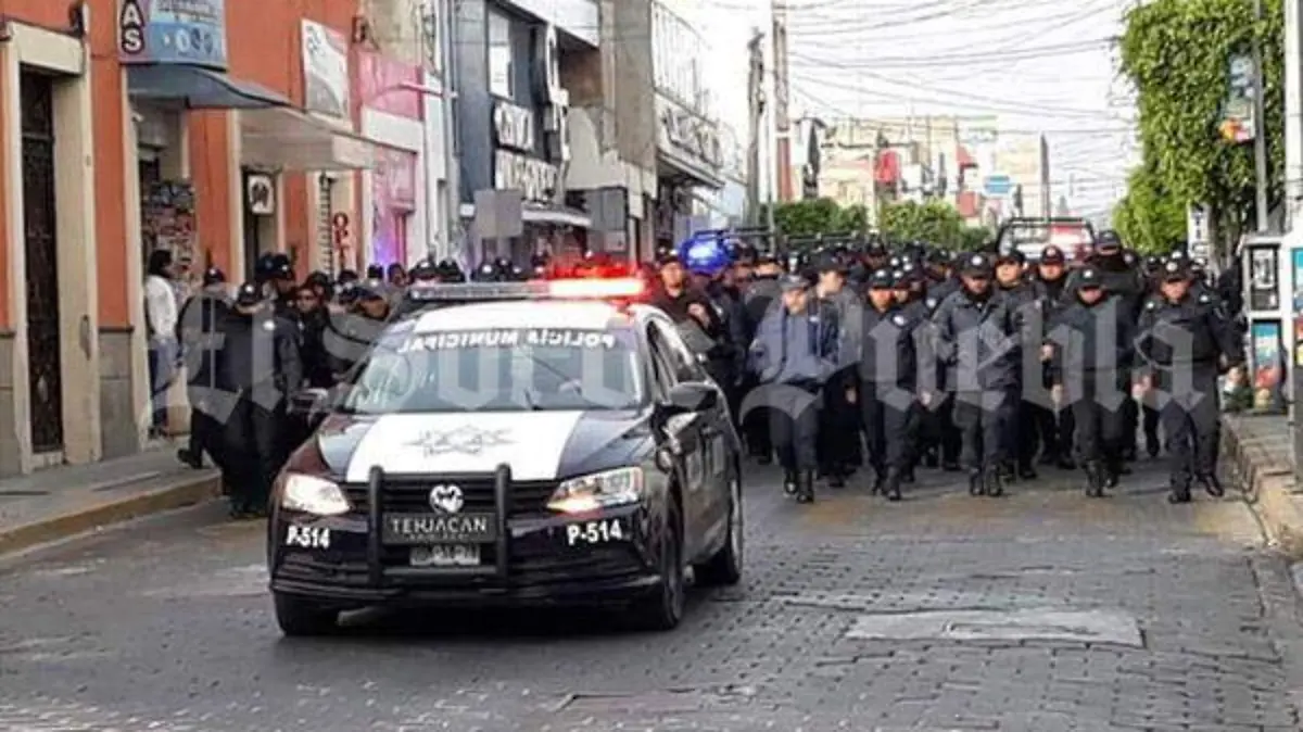 PROTESTA POLICIAS TEHUACAN