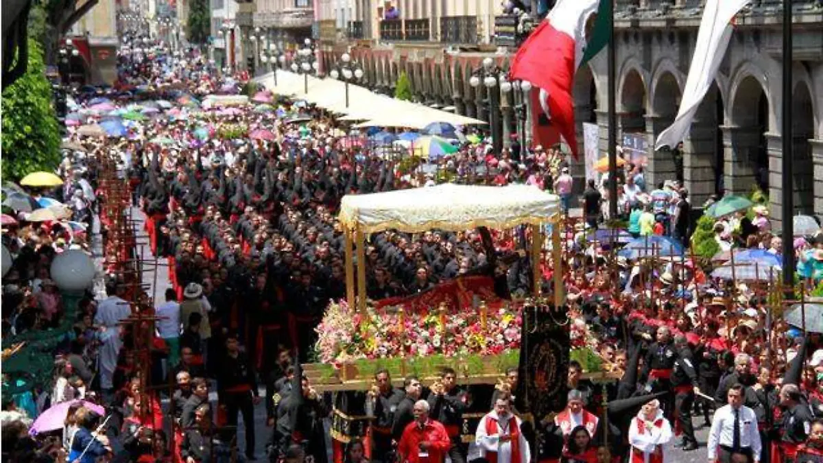 En procesión
