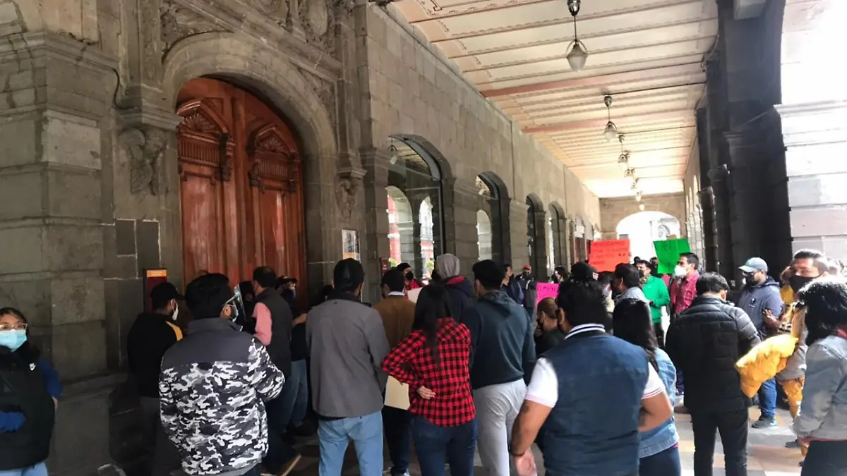 MANIFESTACION COMERCIANTES