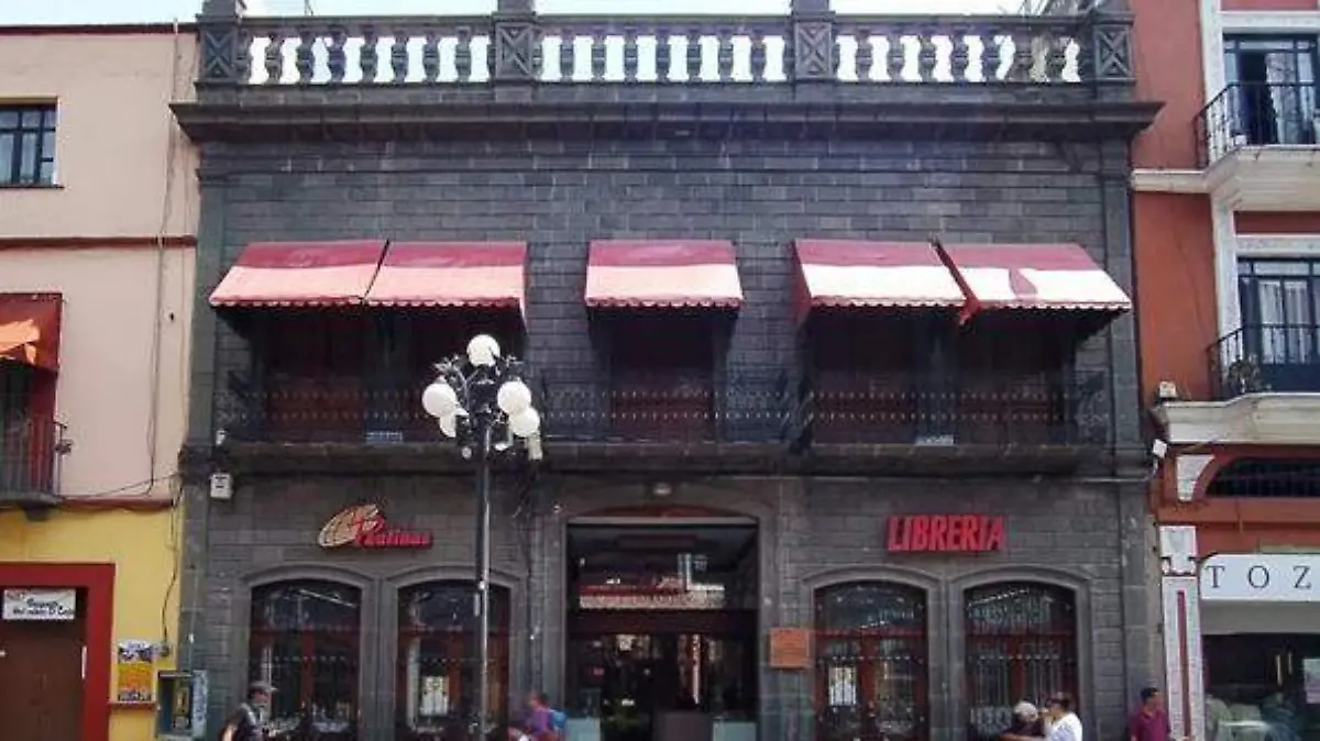 3-FACHADA
