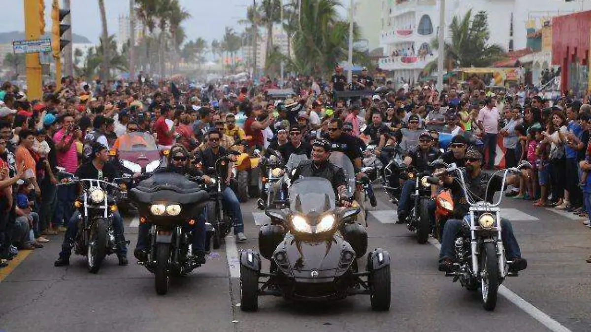 LEGENDARIA SEMANA DE LA MOTO 2