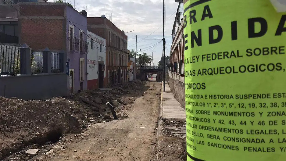 OBRA SUSPENDIDA POR INAH EN SAN PEDRO CHOLULA