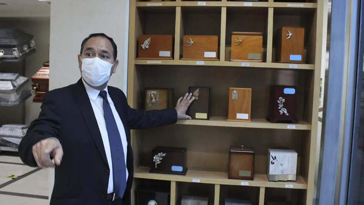 La cremación también es una opción para reducir costos