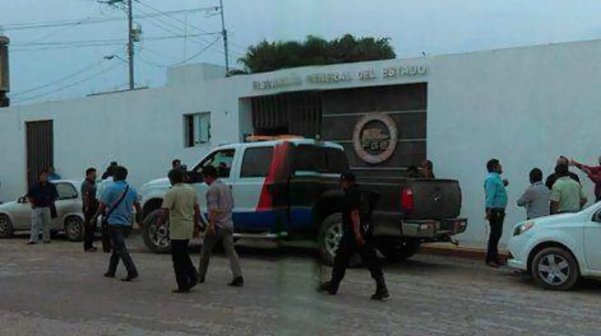 camioneta_diputado-471x314