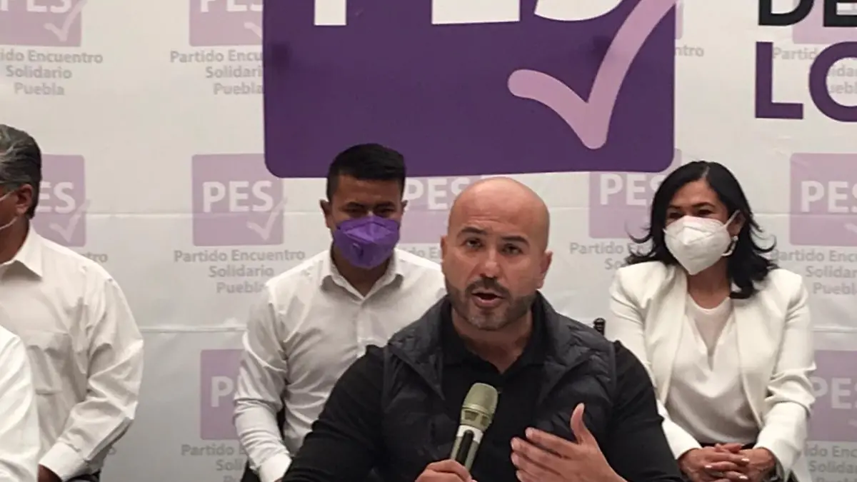 FERNANDO VICTORIA