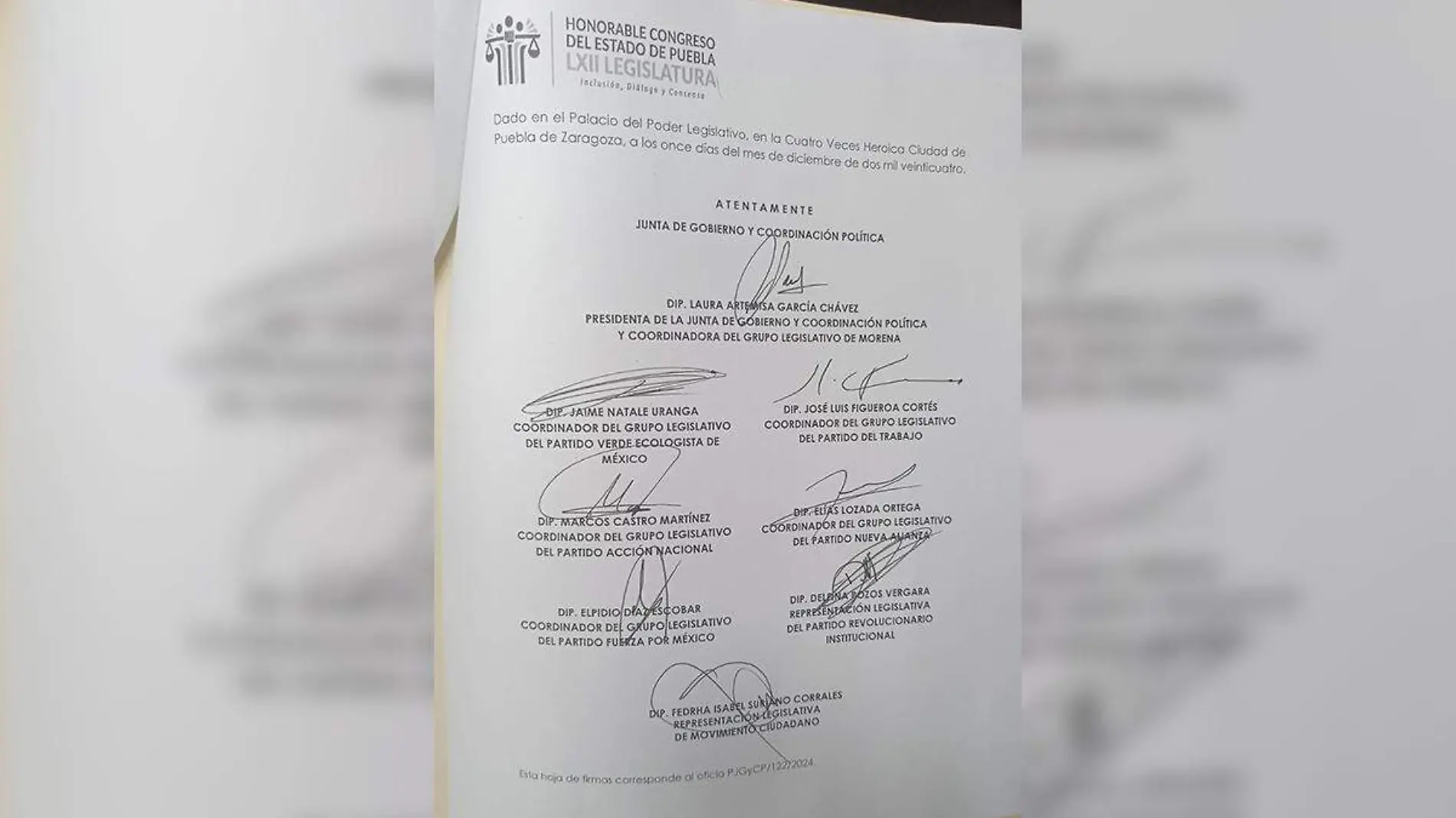 Firmas nueva sede del Congreso del Estado para toma de protesta de Alejandro Armenta.