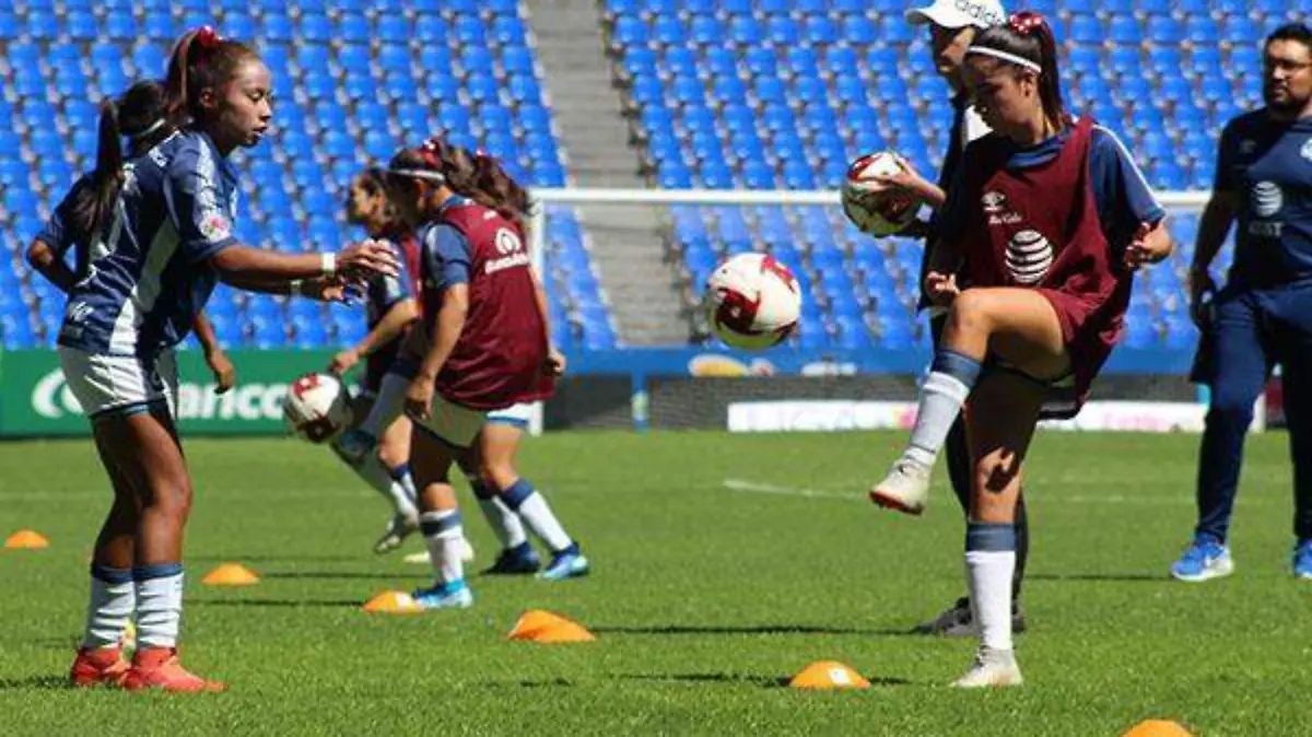 PUEBLA FEMENIL