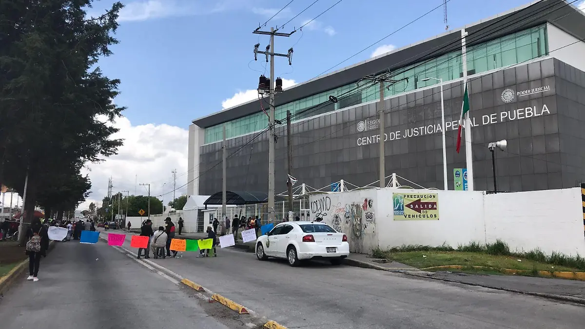 BLOQUEO 11 SUR CENTRO DE JUSTICIA