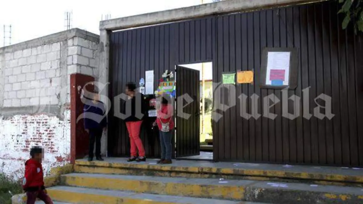 robo escuelas