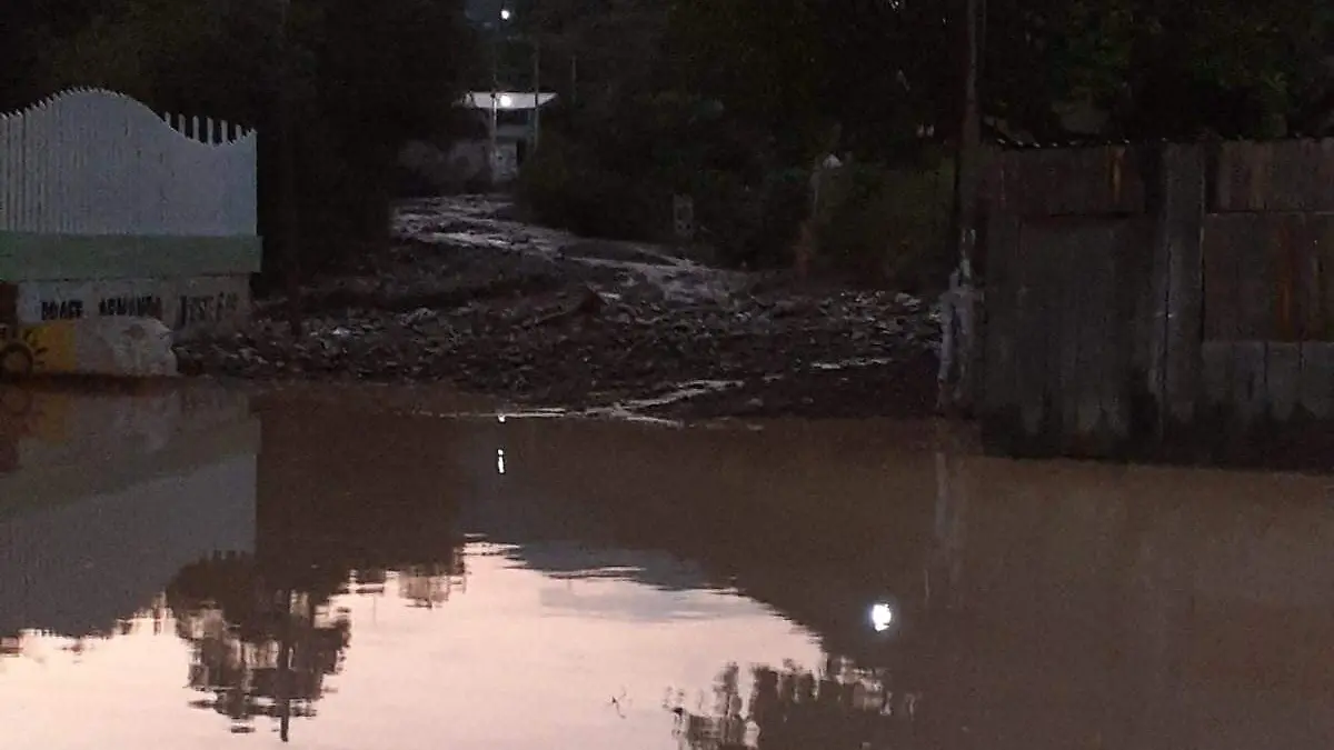 Corriente de agua Cañada 5