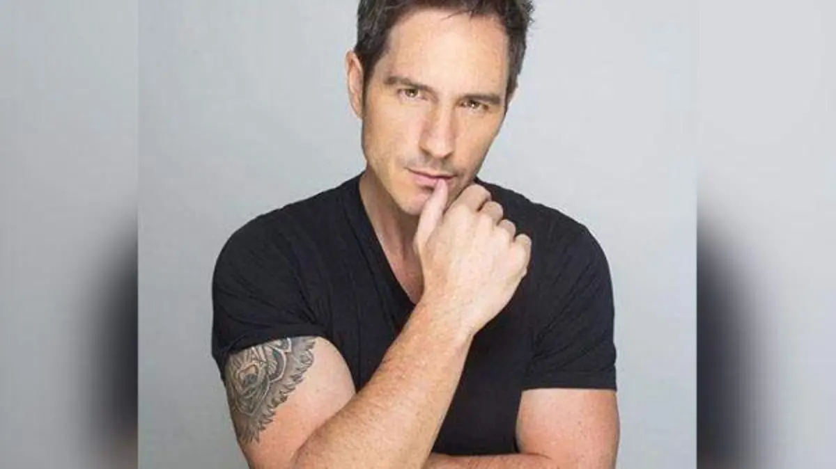 MAURIO OCHMANN