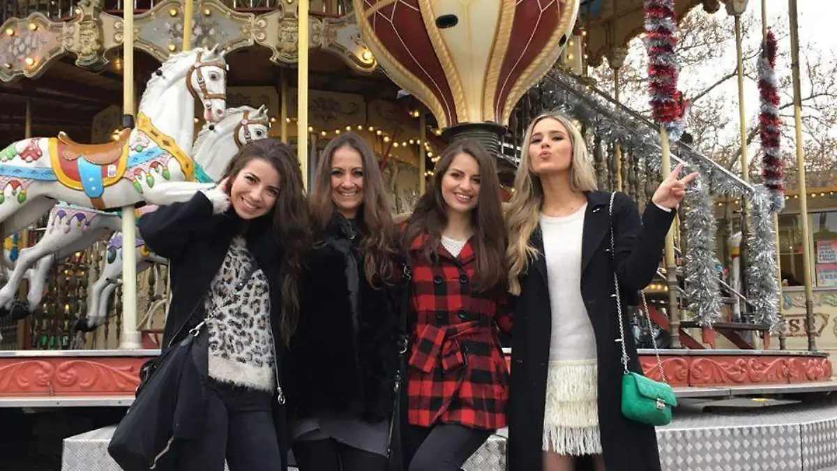 Carmen María, Mariana, Pamela y Estefi Cortés. Facebook: Carmen María Cortés.