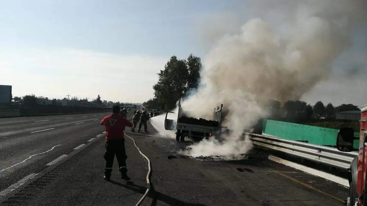 incedio de camioneta
