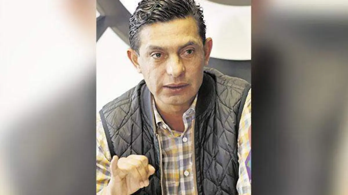 Carlos Martínez Amador