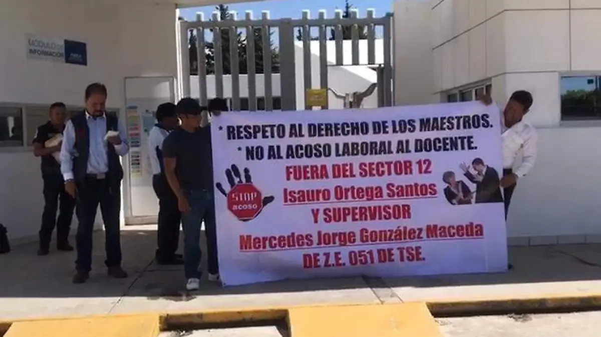 MANIFESTACIONMAESTROS