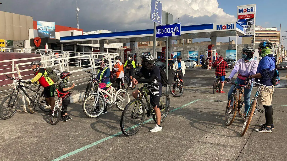 Ciclistas entregarán pliego petitorio incluyente para bulevar Hermanos Serdán