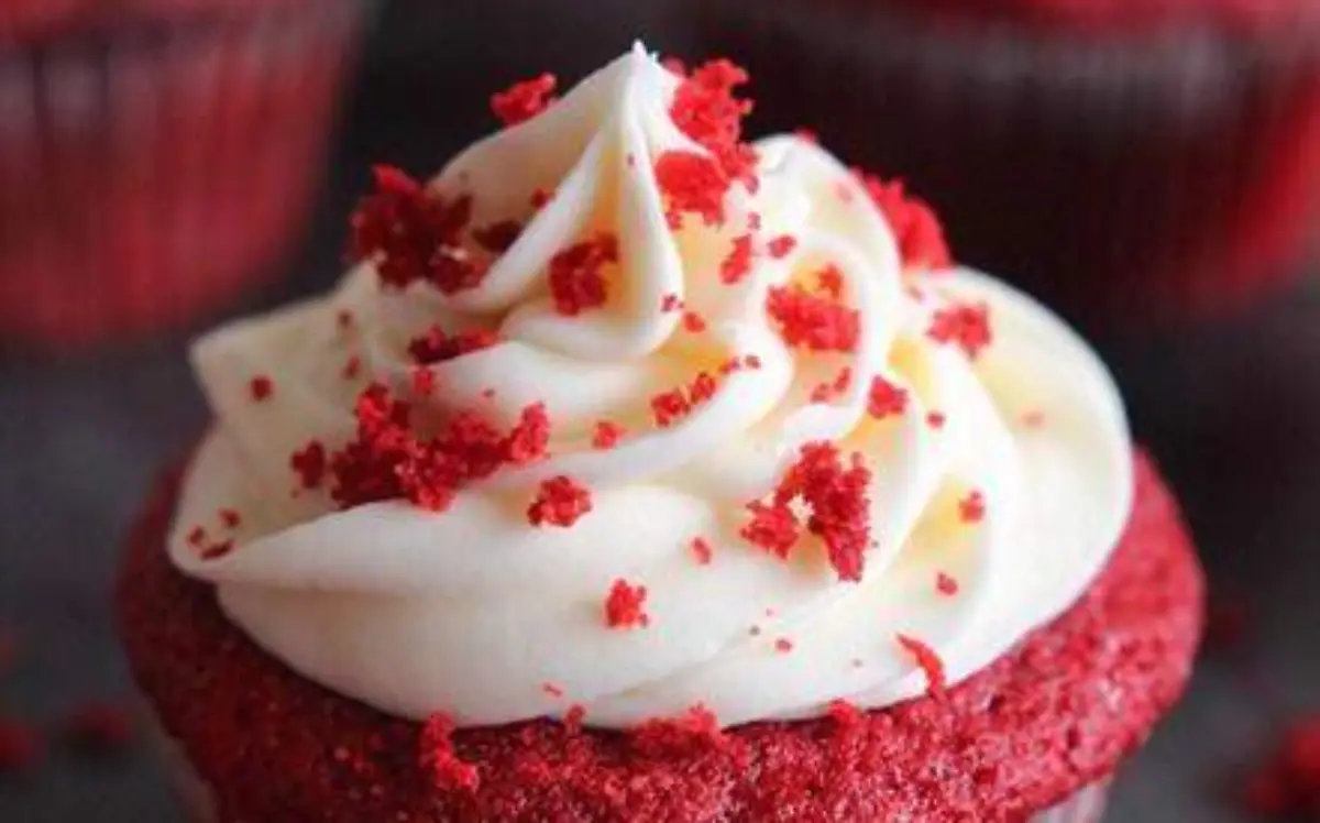 RedVelvetCupcakes2
