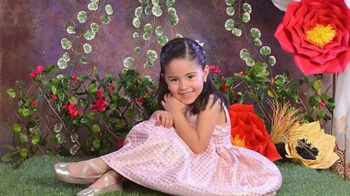 31 NEYDELINE BLANCA FLORES 4 AÑOS (1)