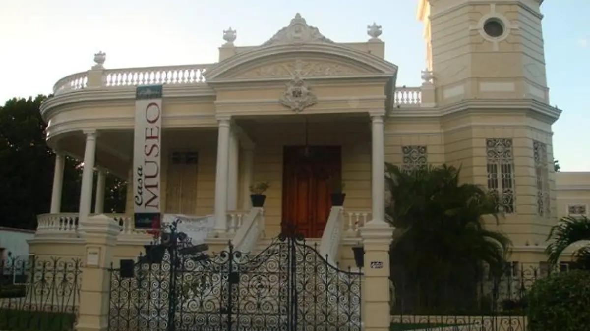 Casa Molina