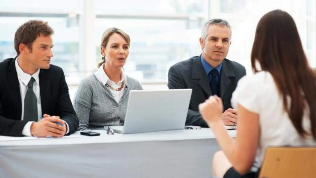 interview-business-communication-conversation-collaboration-businessperson-1446003-pxhere.com