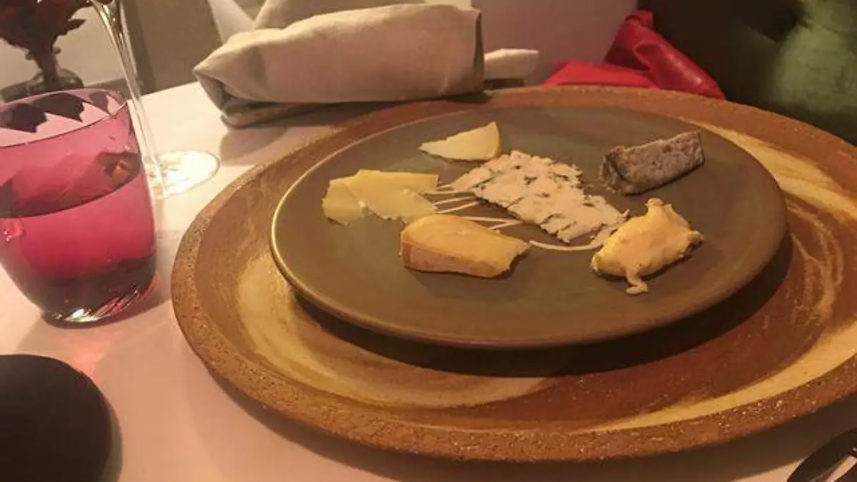 Plato de quesos Sceloni